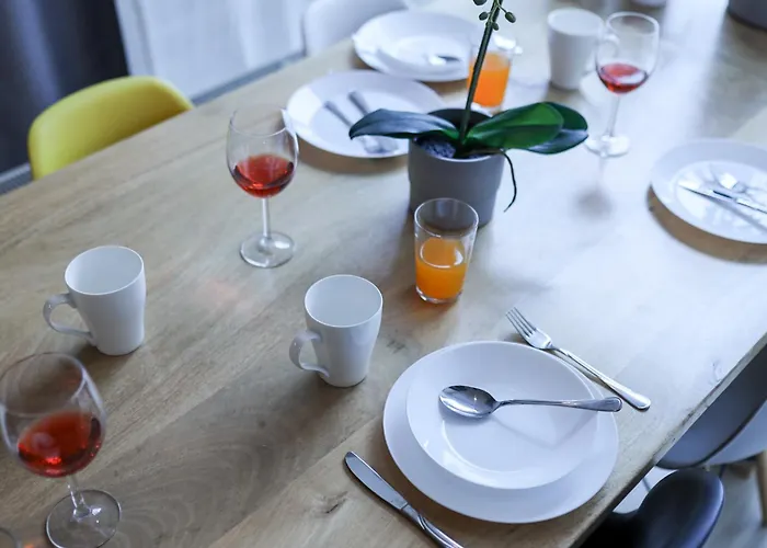 Six Dreams Spot * Πόζναν