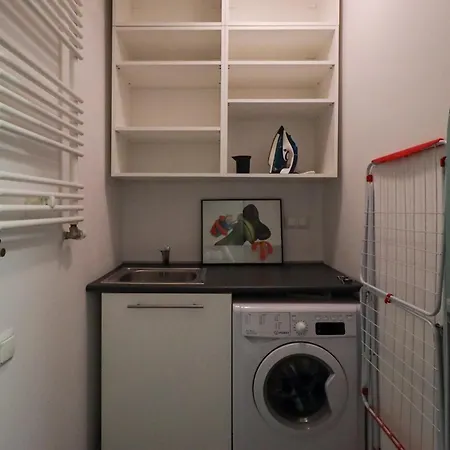 Six Dreams Spot Apartment *